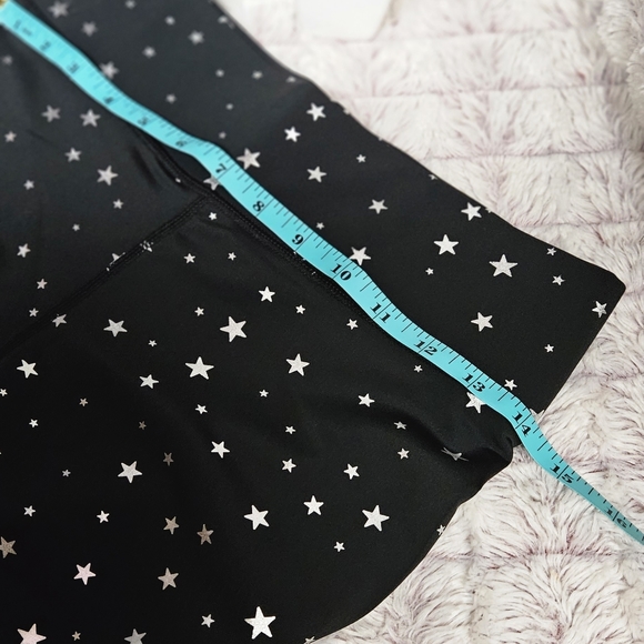 Uplift Leggings Star Print - Picture 8 of 17